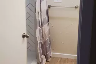 425 Oxford Dr, Sherman, TX 75092 - Photo 8