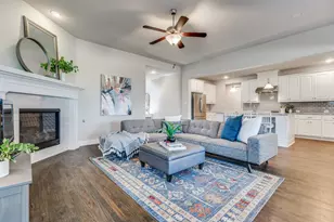 2165 Balcones Dr, Carrollton, TX 75010 - Photo 6