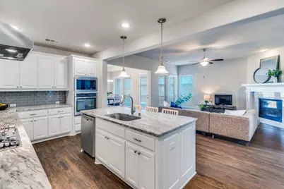 2165 Balcones Drive, Carrollton, TX 75010 - Photo 8