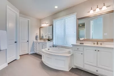 2165 Balcones Drive, Carrollton, TX 75010 - Photo 12