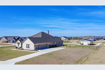 12116 Magma Court, Krum, TX 76249 - Photo 2