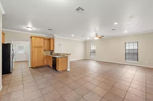 2528 S 3rd St, Waco, TX 76706 - Photo 6