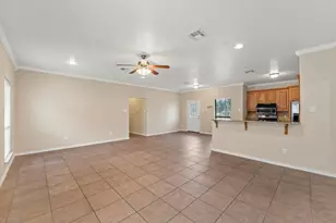 2528 S 3rd St, Waco, TX 76706 - Photo 2