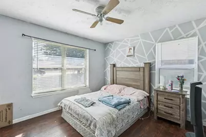 1901 Kris Street, Irving, TX 75060 - Photo 14