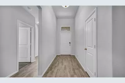 9224 Red Brush Trail, Fort Worth, TX 76131 - Photo 4