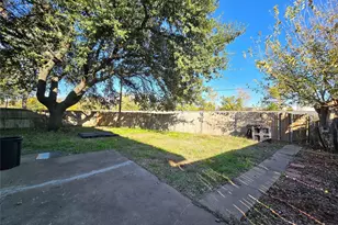 620 Royal Crest Dr, Richardson, TX 75081 - Photo 16