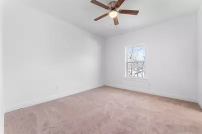2211 E Ann Arbor Avenue, Dallas, TX 75216 - Photo 30