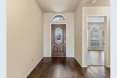 115 Holly Street, Waxahachie, TX 75165 - Photo 2