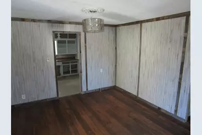 515 W McLain Street, Seymour, TX 76380 - Photo 12