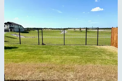 608 Easthill Drive, Princeton, TX 75071 - Photo 18