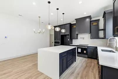 314 W Cobb Street, Bridgeport, TX 76426 - Photo 6