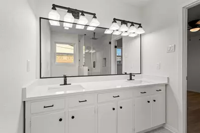 1905 Cimarron Trail, Hurst, TX 76054 - Photo 24