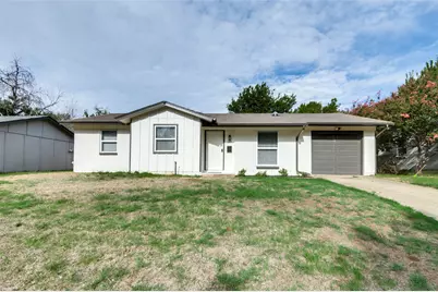 1213 Glenn Drive, Euless, TX 76039 - Photo 2