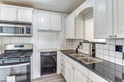 4812 Calmont Avenue, Fort Worth, TX 76107 - Photo 6