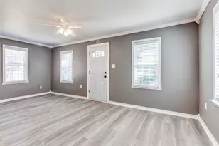 4812 Calmont Ave, Fort Worth, TX 76107 - Photo 4