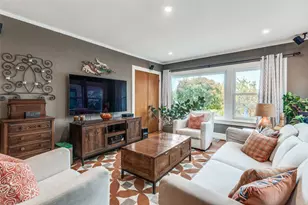 700 N Oak Cliff Blvd, Dallas, TX 75208 - Photo 6