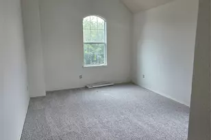 662 Oak Creek Dr, Cedar Hill, TX 75104 - Photo 16