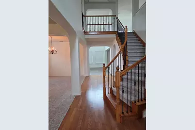 662 Oak Creek Drive, Cedar Hill, TX 75104 - Photo 2