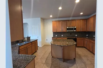 662 Oak Creek Drive, Cedar Hill, TX 75104 - Photo 8