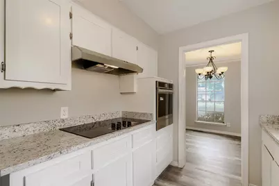 829 Poinsettia Drive, Lancaster, TX 75146 - Photo 12