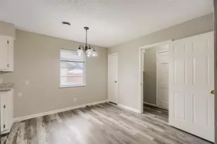 829 Poinsettia Dr, Lancaster, TX 75146 - Photo 14