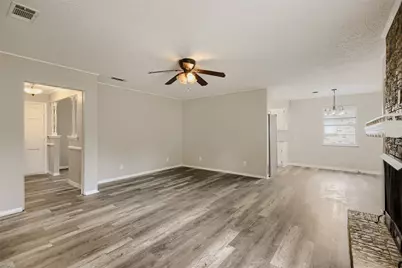829 Poinsettia Drive, Lancaster, TX 75146 - Photo 6