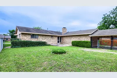 829 Poinsettia Drive, Lancaster, TX 75146 - Photo 26