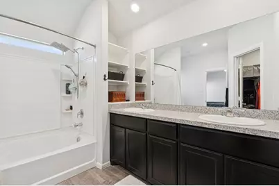 421 Houndstooth Drive, Fort Worth, TX 76131 - Photo 18