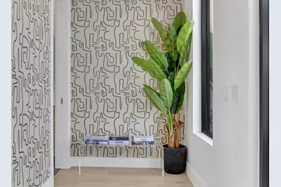 610 N Oak Cliff Boulevard #202, Dallas, TX 75208 - Photo 6