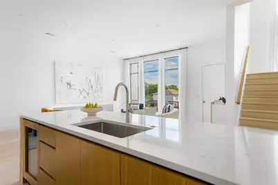 610 N Oak Cliff Boulevard #202, Dallas, TX 75208 - Photo 12