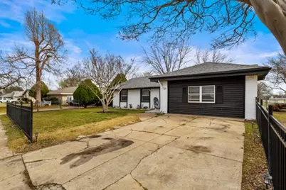 478 Birchwood Drive, Garland, TX 75043 - Photo 2