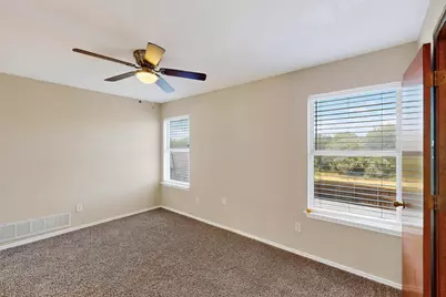 3819 Silver Maple Drive, Carrollton, TX 75007 - Photo 22