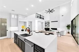 10437 Milkweed Ct, Frisco, TX 75035 - Photo 4