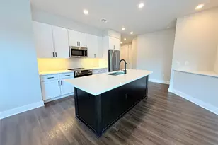 3255 Carlisle St, Dallas, TX 75204 - Photo 2