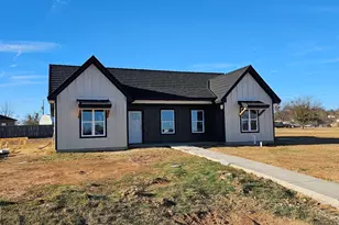 414 Poplar Ct, Hico, TX 76457 - Photo 1