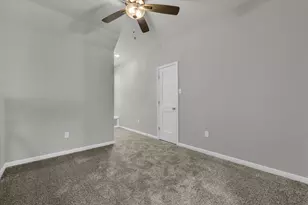 413 Travis Dr, McGregor, TX 76657 - Photo 32