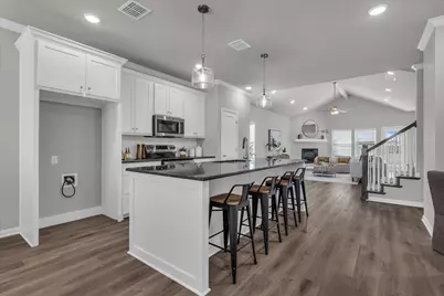 413 Travis Drive, McGregor, TX 76657 - Photo 6