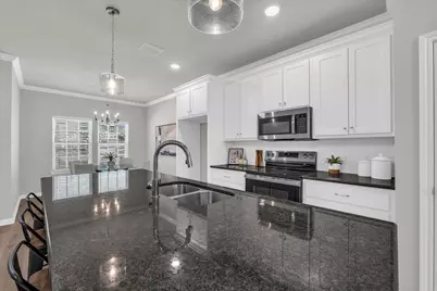 413 Travis Drive, McGregor, TX 76657 - Photo 8