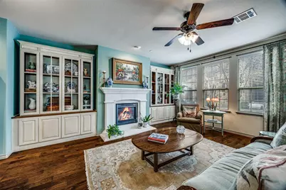 4253 Riverview Drive, Carrollton, TX 75010 - Photo 4