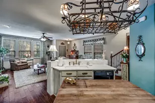 4253 Riverview Dr, Carrollton, TX 75010 - Photo 10