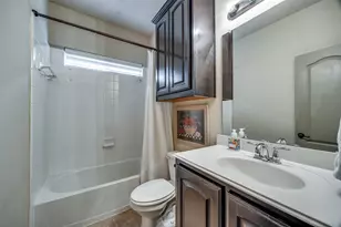 4253 Riverview Dr, Carrollton, TX 75010 - Photo 18