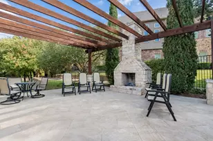 4253 Riverview Dr, Carrollton, TX 75010 - Photo 38