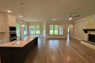 1460 Julian Dr, Van Alstyne, TX 75495 - Photo 8