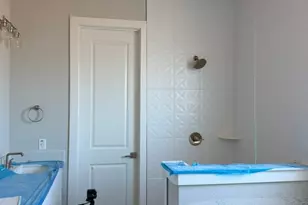 1460 Julian Dr, Van Alstyne, TX 75495 - Photo 4