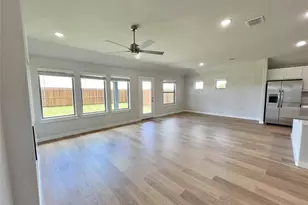 1005 Airbender Dr, Princeton, TX 75407 - Photo 8