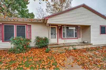 932 Moss Street, Gainesville, TX 76240 - Photo 4