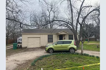 110 Peach Street, Denton, TX 76209 - Photo 1