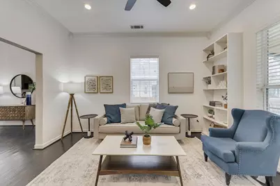 909 Elsbeth Street, Dallas, TX 75208 - Photo 4