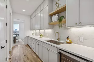 1209 Queen Peggy Ln, Lewisville, TX 75056 - Photo 6