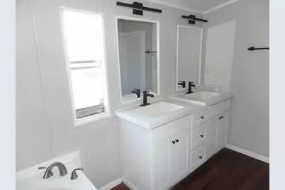 178 Valley Lake Lane, Springtown, TX 76082 - Photo 12